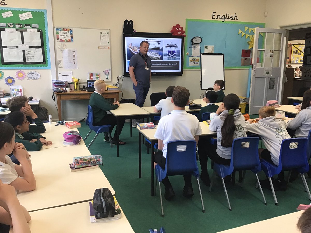 LeahDavies89's tweet photo. Morning aspiration talk @EPSElton thank you David for coming to share your expertise on cruise ships https://t.co/3U0vu2jq4p