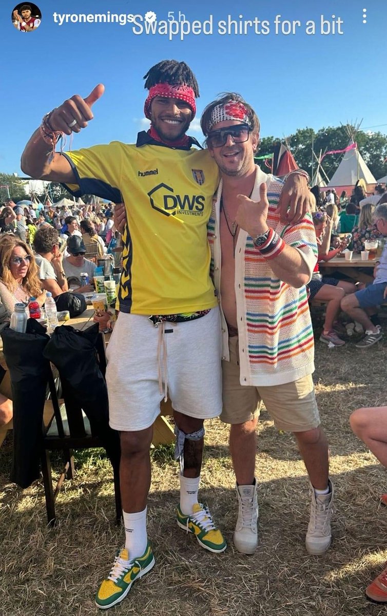 Tyrone Mings loving Glastonbury and swapped shirts with a Villa fan! Honestly, this guy is well on the road to becoming a real legend at the Villa @TyroneMings #avfc #utv