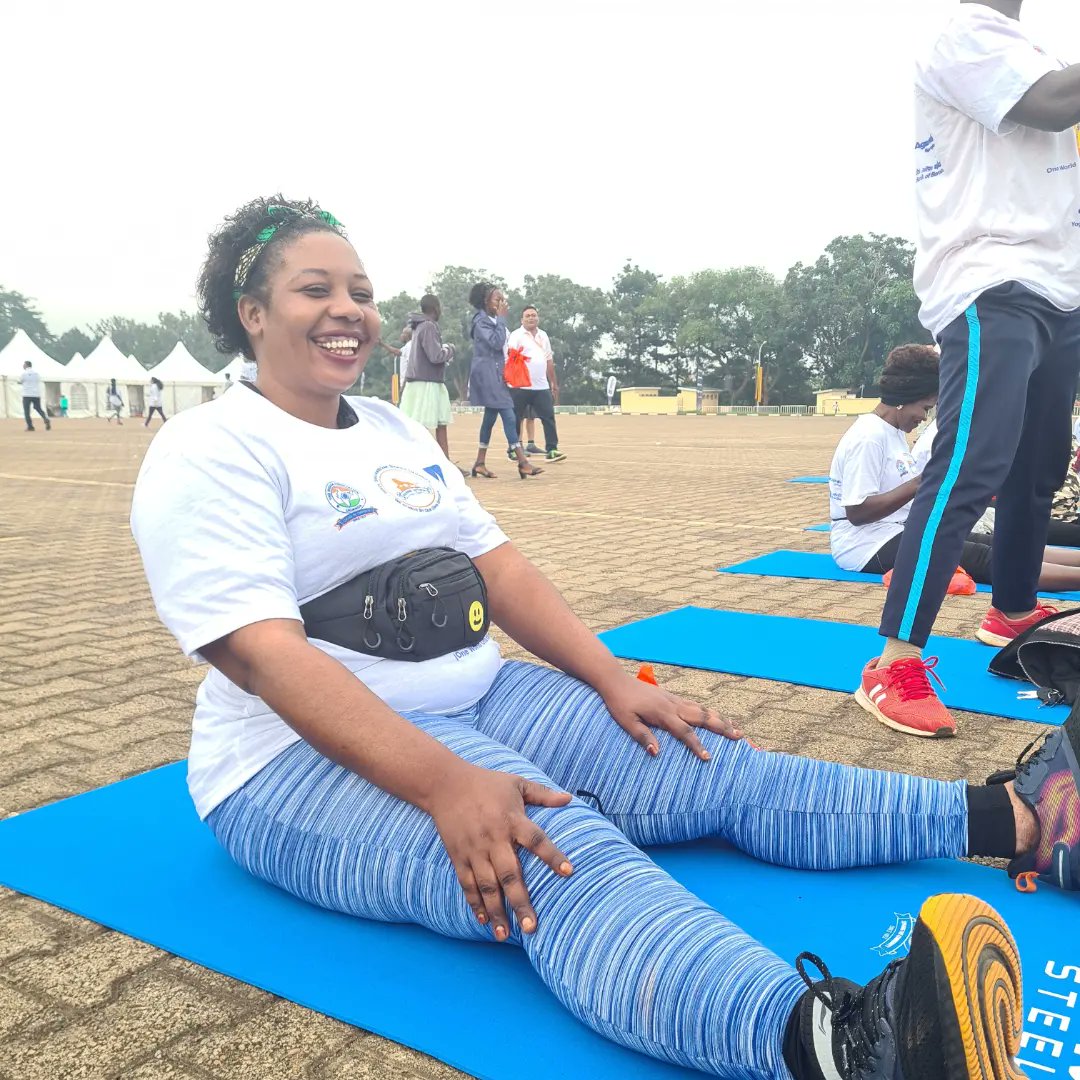 smilingheartsaf's tweet photo. International day of Yoga celebration 2023 in Uganda https://t.co/cjzN2VjzUp