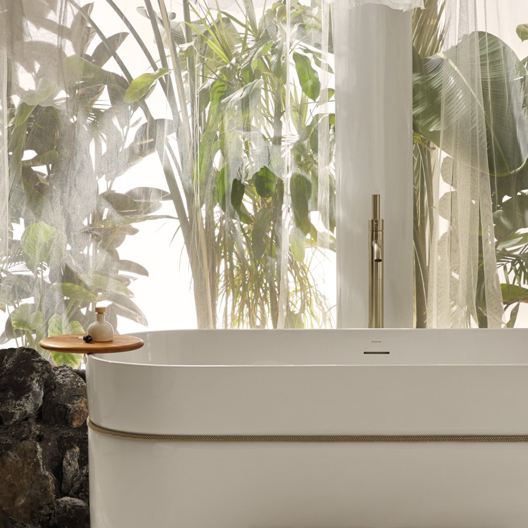 sanycces's tweet image. 𝐓𝐄𝐌𝐏𝐎 Designed by Jorge Herrera Studio

In a bustling city it's hard to find a gap, but when you do, time changes the way you spend it.

#BathroomInspo #bathtubs #bañera