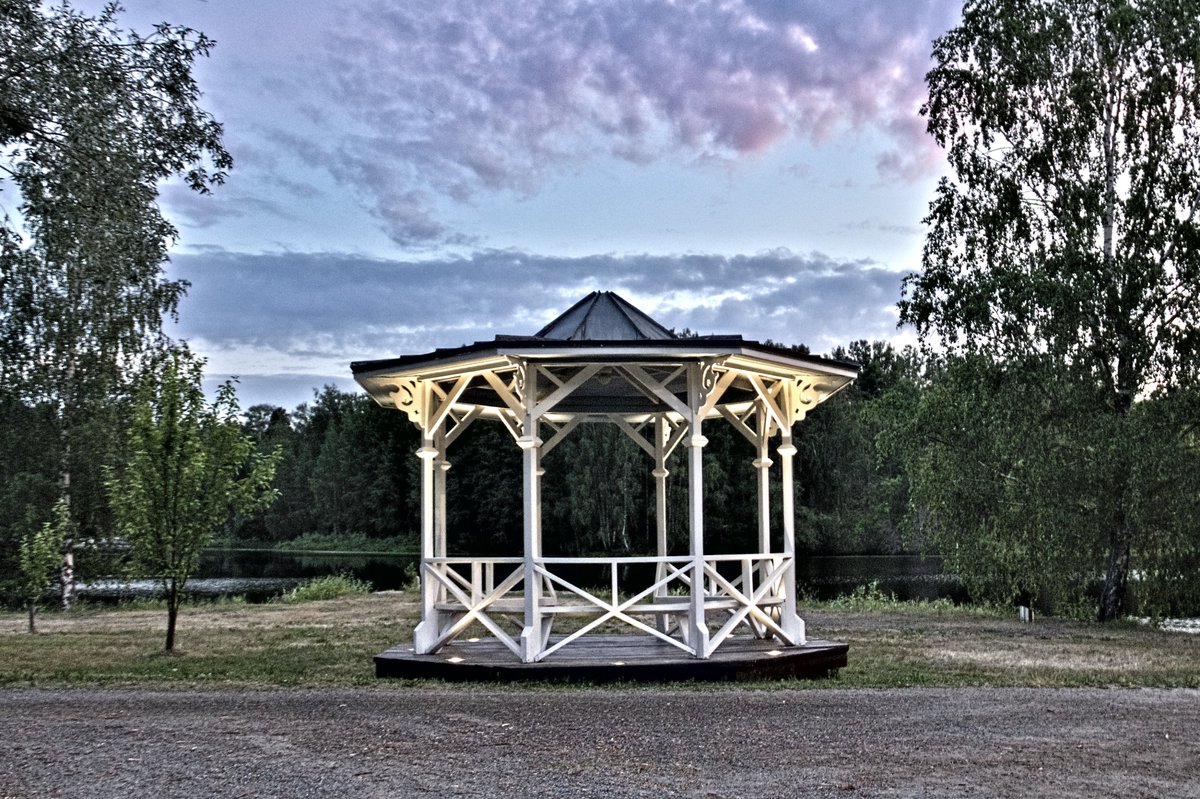 #aulanko #midnight #hämeenlinna #vanajavesi #visithämeenlinna #finlandnature #finland4seasons #finlandphotolovers #finlandphotography #finland