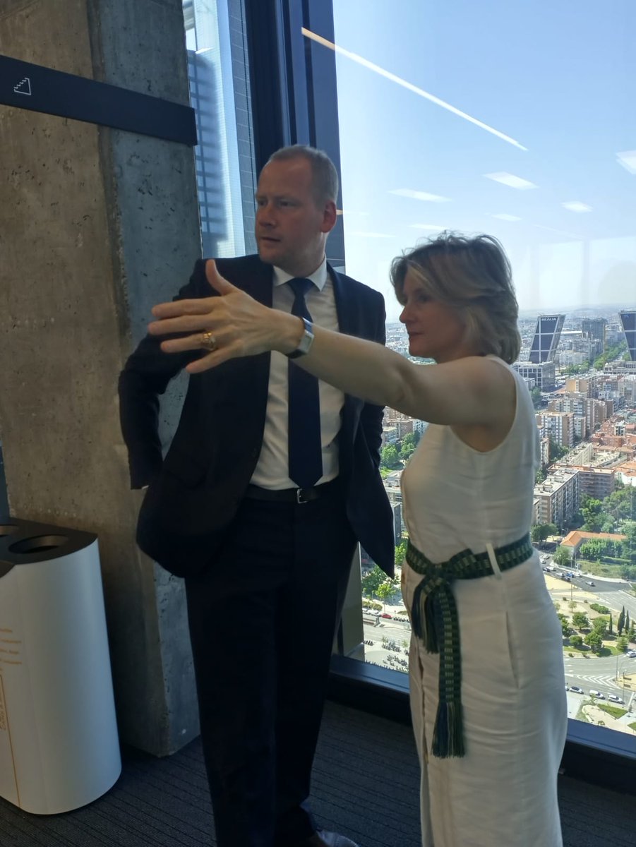 rewiunigraz's tweet photo. Last week Dean Bezemek visited Dean Becerril and Antonious @Kouroutakis from @ielawschool in Madrid to develop a staff and students´ exchange between the two faculties.

#thinkinglaw #weworkfortomorrow #unigraz https://t.co/Q82EbgsRAJ
