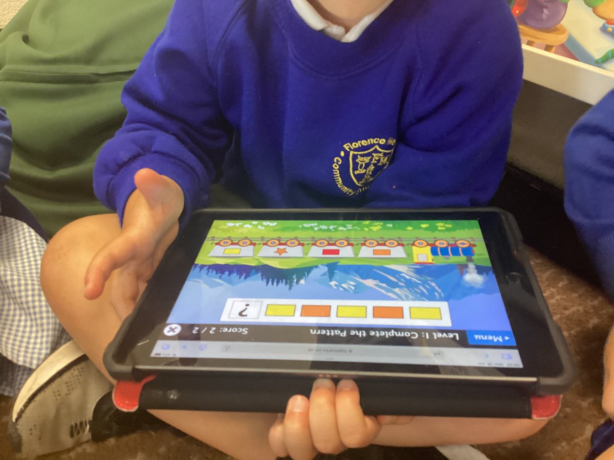 MGLWorld_Abby's tweet photo. @Flomellynews Well done Nursery, today they explored patterns and counting! We solved lots of problems together! #flomellycomputing https://t.co/rBL0oXoMT2