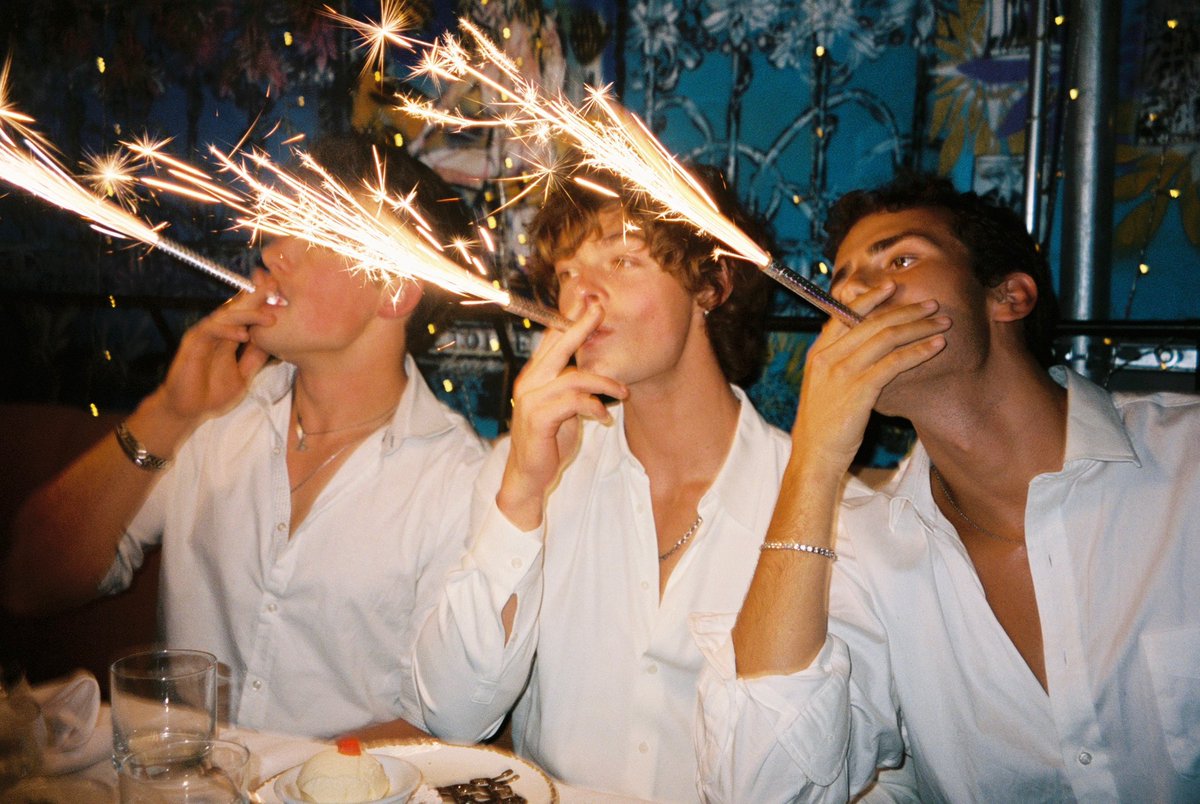 Rainer Dawn tweet media