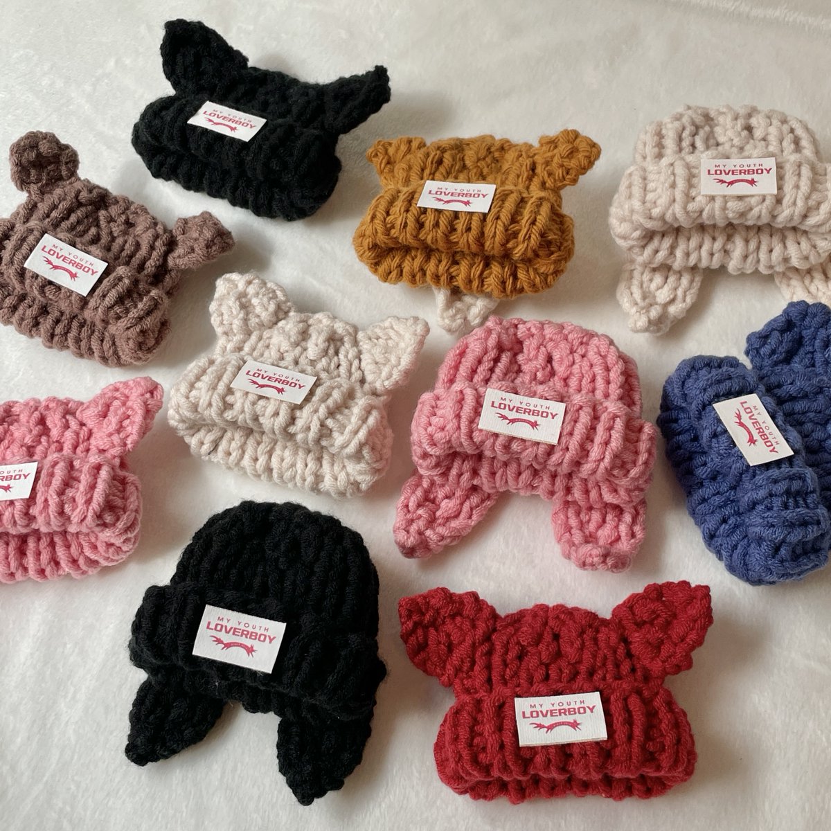 ੈ♡˳   

#RT 추첨 한분께 뜨개모자를 드려요 

𝑳𝑶𝑽𝑬𝑹𝑩𝑶𝒀  10cm 인형용 뜨개 모자 6차 판매  

롭이어(토끼)🐰크림,블랙,핑크 /  
고양이🐱크림,블랙,블루,핑크,레드 / 
여우 🦊 / 곰돌이 🐻 

📅6월 27일(화) 21:00 ~ 7월 1일(토) 23:59

🔗witchform.com/deposit_form.p…