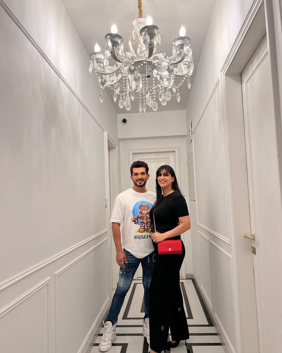 UrbanAsian's tweet photo. I want what they have ๐ฅฒ Love in Abundance ๐
Arjun Bijlani & Neha Swami's pictures will make you go Awwww!
@Thearjunbijlani
#arjunbijlani #nehaswamibijlani #arneha #arjunneha #couplegoals #marriagegoals https://t.co/Gb0kgzznz6