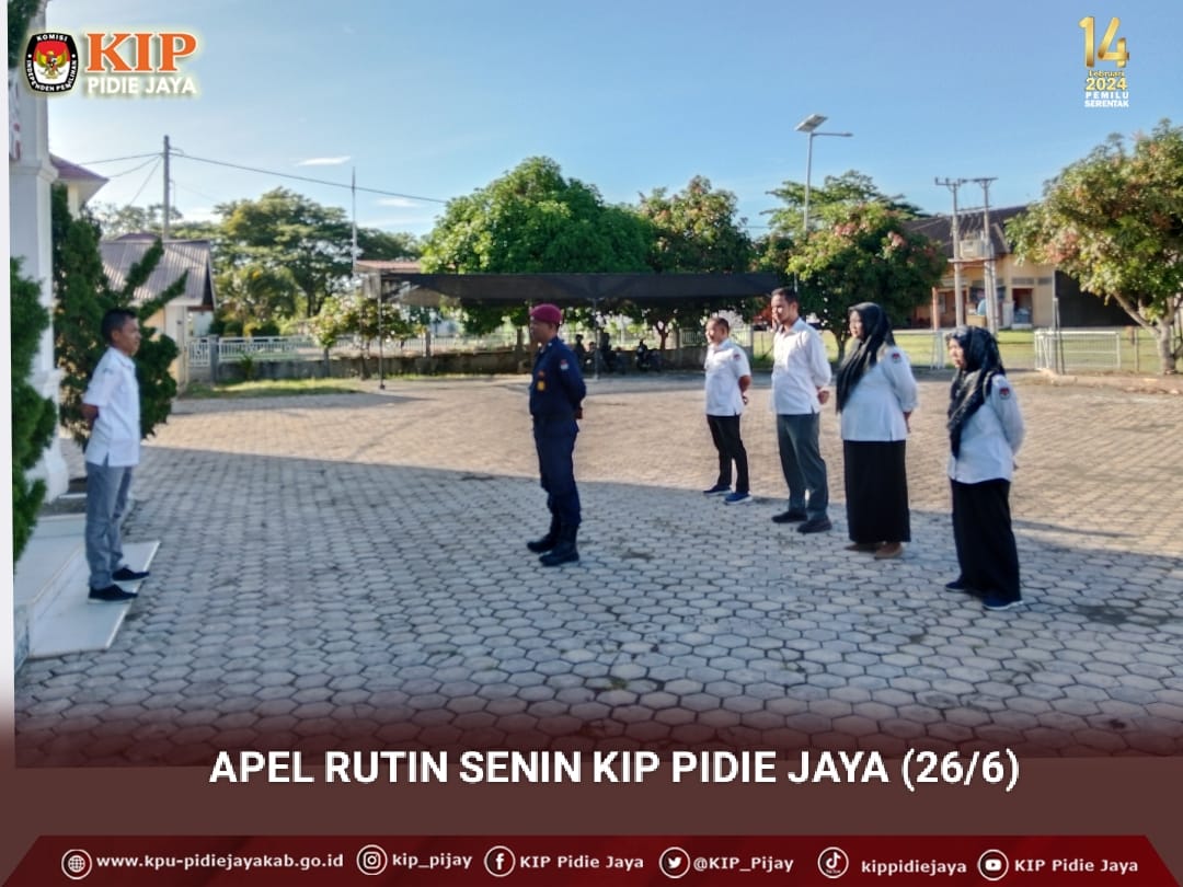 KIP_Pijay's tweet photo. #temanpemilih
KIP Kabupaten Pidie Jaya  melaksanakan Apel Rutin Senin (26/06) yang digelar di halaman kantor Sekretariat setempat . Bertindak sebagai pembina apel, Plh Sekretaris KIP Pidie Jaya Mahmunir, S.Kom.

#kippidiejaya
#kpumelayani 
#pemiluserentak2024 https://t.co/lwPKaO75s0