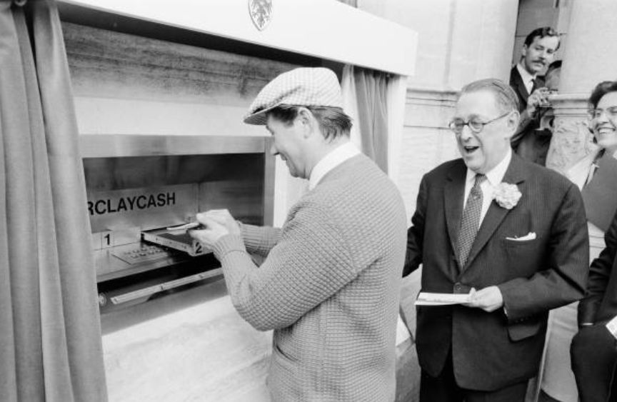 archivetvmus71's tweet photo. On this day in 1967, Reg Varney was the first member of the public in the world to use a cashpoint dispenser. This historic occurrence took place at Barclays Bank in Enfield High Street, Middlesex. https://t.co/HAwoCD7b16