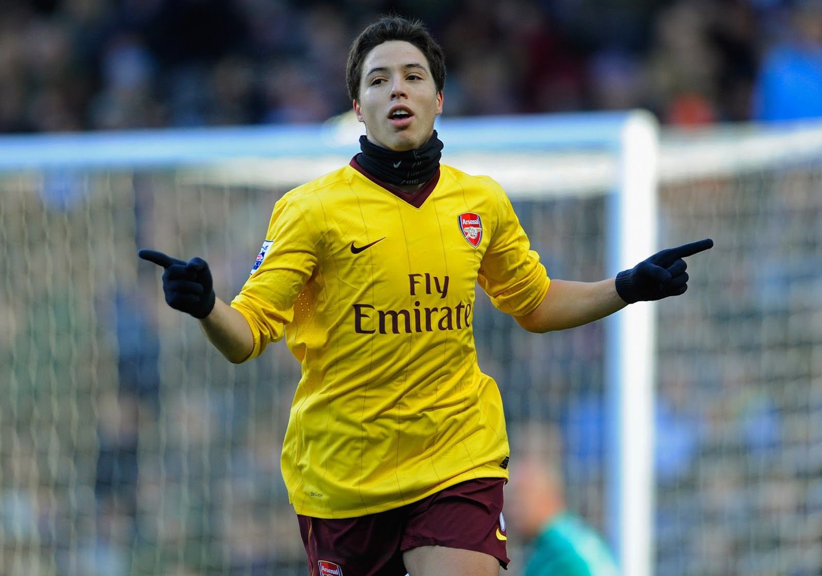 Happy Birthday to former Arsenal midfielder Samir Nasri, who turns 36 today! 