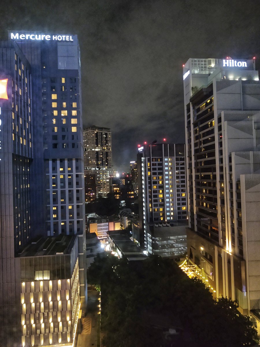 TZaxxon's tweet photo. Another hotel, another trip back to the old country. Guess the hotel. This one is not as good as the ratings says but still plenty good enough for a cpl of nights https://t.co/OQFtkmDIkJ