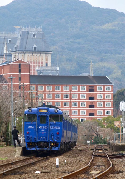 撮り鉄じゃなくて、鉄道写真家になれるようにがんばってます。 駅撮りもするけどな。 人の迷惑にならないようにね