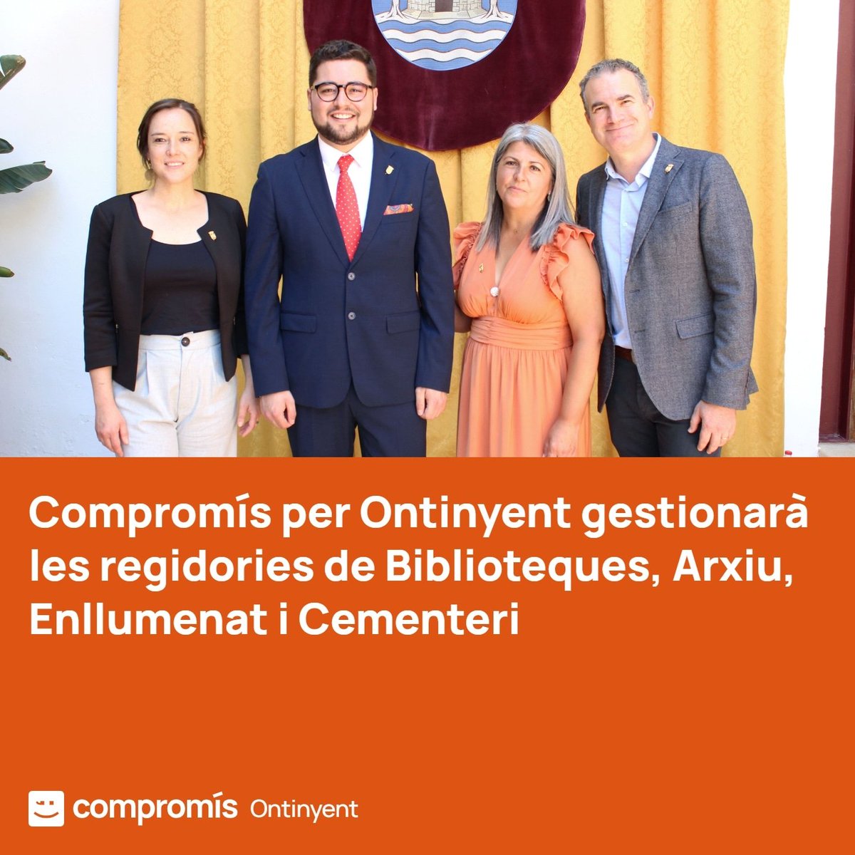 CompromisONTI's tweet photo. 🏛️🍊 El portaveu i Cap de l’Oposició, Nico Calabuig, gestionarà #Biblioteques; la regidora i portaveu adjunta, M. Àngels Moreno, continuarà al capdavant d’#Arxiu; el regidor Gabriel Portero dirigirà #Enllumenat; i la regidora Helena Gandia s’encarregarà de #Cementeri https://t.co/Ez7CLeDRT3
