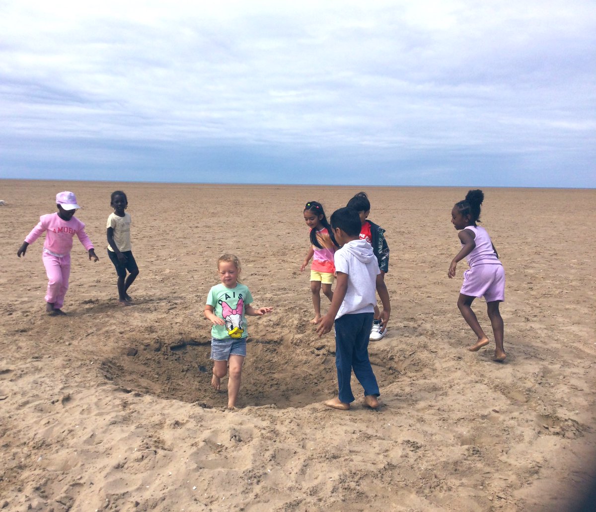 Reception Bell had a wonderful time at the beach! 🌞 we built sandcastles, had a picnic and ice lollies and explored St Anne’s beach. Thank you to our drivers, staff and parent helpers. #wearebrightfutures #rushbrookfamily #stannesbeach #eyfstrip #journeysandseaside