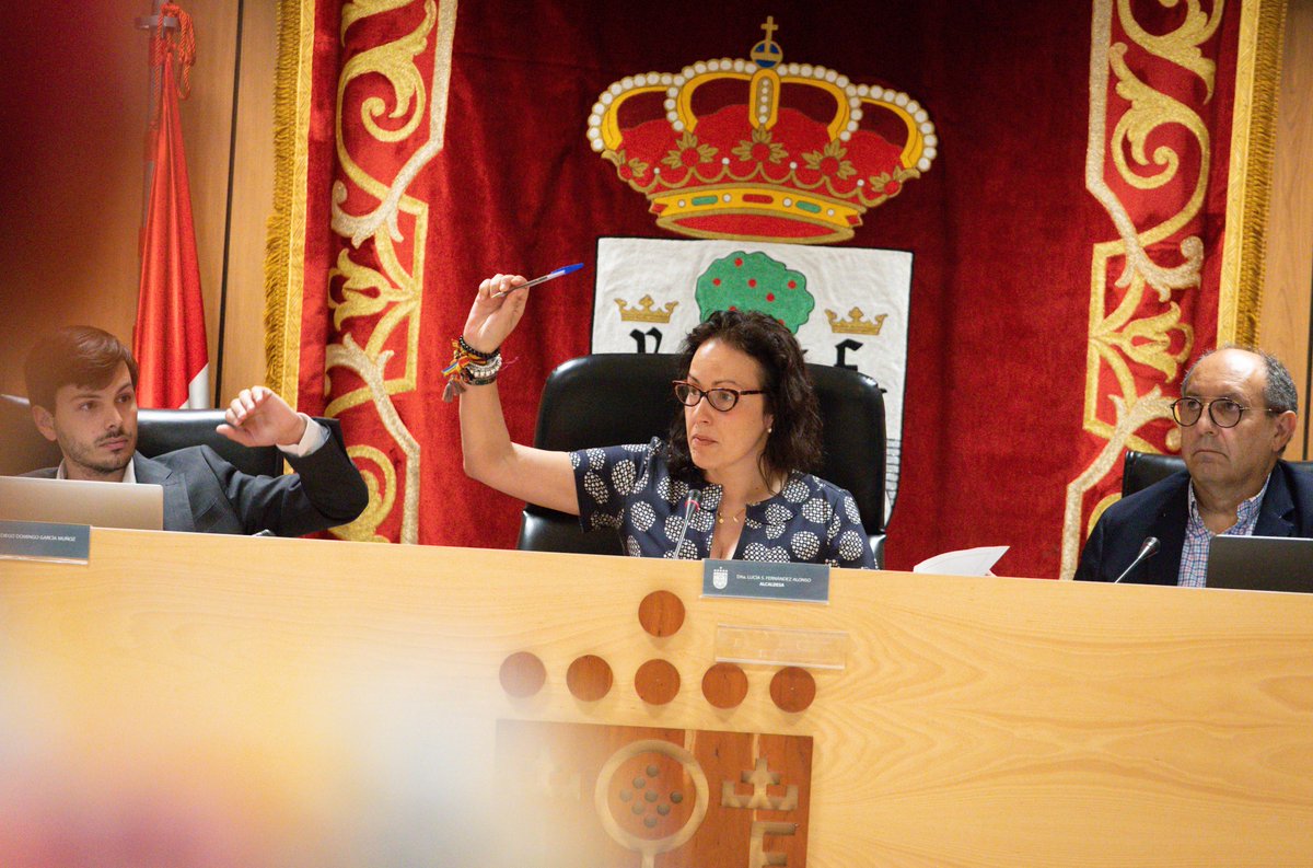 🔴⚪️  Lucía Fernández se baja el sueldo como Alcaldesa

➡️  El nuevo Gobierno costará a los vecinos 44.490,99 euros menos al año y reduce sus asesores a un máximo de 14 frente a los 18 del pasado mandato

diariodesanse.com/2023/06/26/luc…