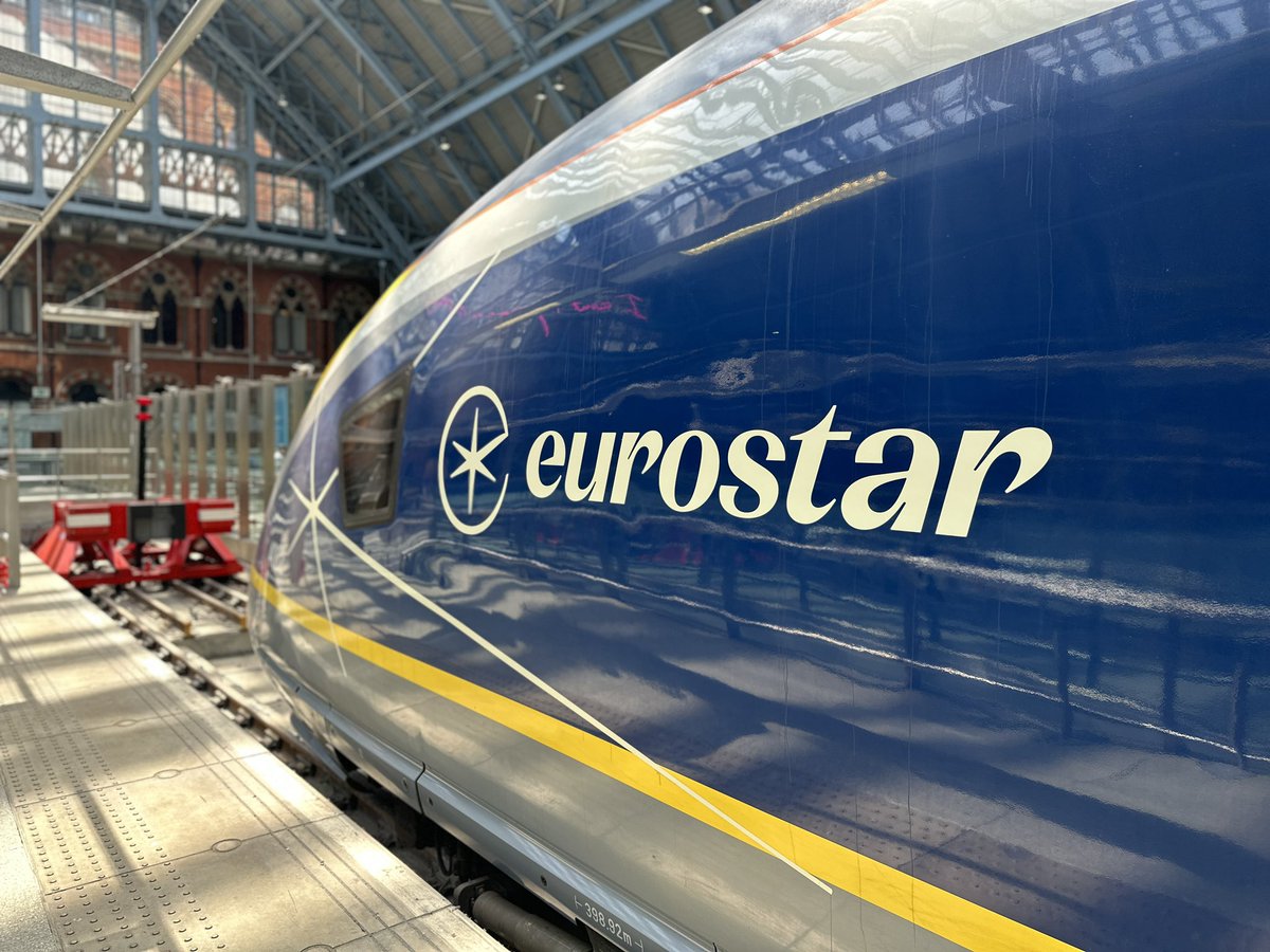 The new branding from a different angle #eurostar