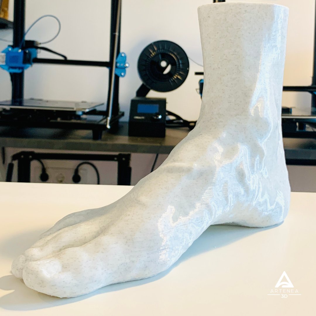 artenea3d's tweet photo. Te echamos una mano con lo que necesites, o un pie. 🤣 🤣

Pie🦶 realista escaneado e impreso en 3D en PLA, color mármol. 🫶

¿Tienes una idea descabellada🤯? ¡NOS ENCANTAN!🤩

🧠IMPRIME TUS IDEAS🧠

#impresion3d #3d #artenea3d #pie #impremetusideas https://t.co/rdr7Zh0Q8G
