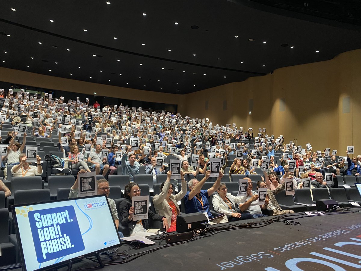 Chaque année, le 26 juin est la journée mondiale d'action #SupportDontPunish : contre la stigmatisation et la pénalisation des usagers de drogues et pour des politiques de réduction des risques !
