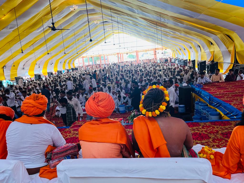 AecharaBhai's tweet photo. सांचौर भाजपा नेता आदरणीय @danaramofficial के नूतन ग्रह प्रवेश कार्यक्रम में उमड़ा जनसैलाब @ @BJP4India @BJP4Rajasthan https://t.co/ZBSIHcG2U3
