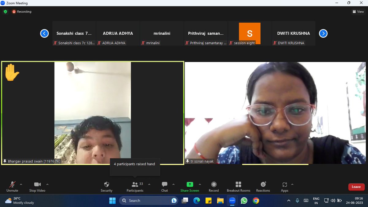 SAI_Edu_In's tweet image. and apply that knowledge to foster innovation. This program serves as a platform for young learners to grasp the significance of environmental concerns and learn how to find viable solutions. 
#IdentifyingProblems #ScientificUnderstanding #Innovation