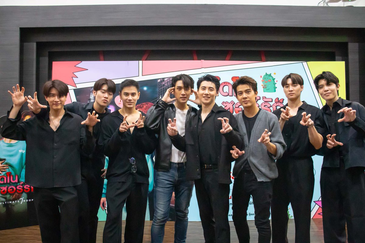 theseriesy_th's tweet photo. แฟนคลับฟินสุดใจ! ในงาน “First Time First Fin ไดโนซอร์รัก”
📲 https://t.co/JdXzePvyDq
#FirstTimeDinosaurLove
#ไดโนซอร์รัก #Dinosaurlove
#สายรหัสสัตว์โลก #BuddyLineYAnimal #Ultimatetroop https://t.co/wQLmG2wvhG