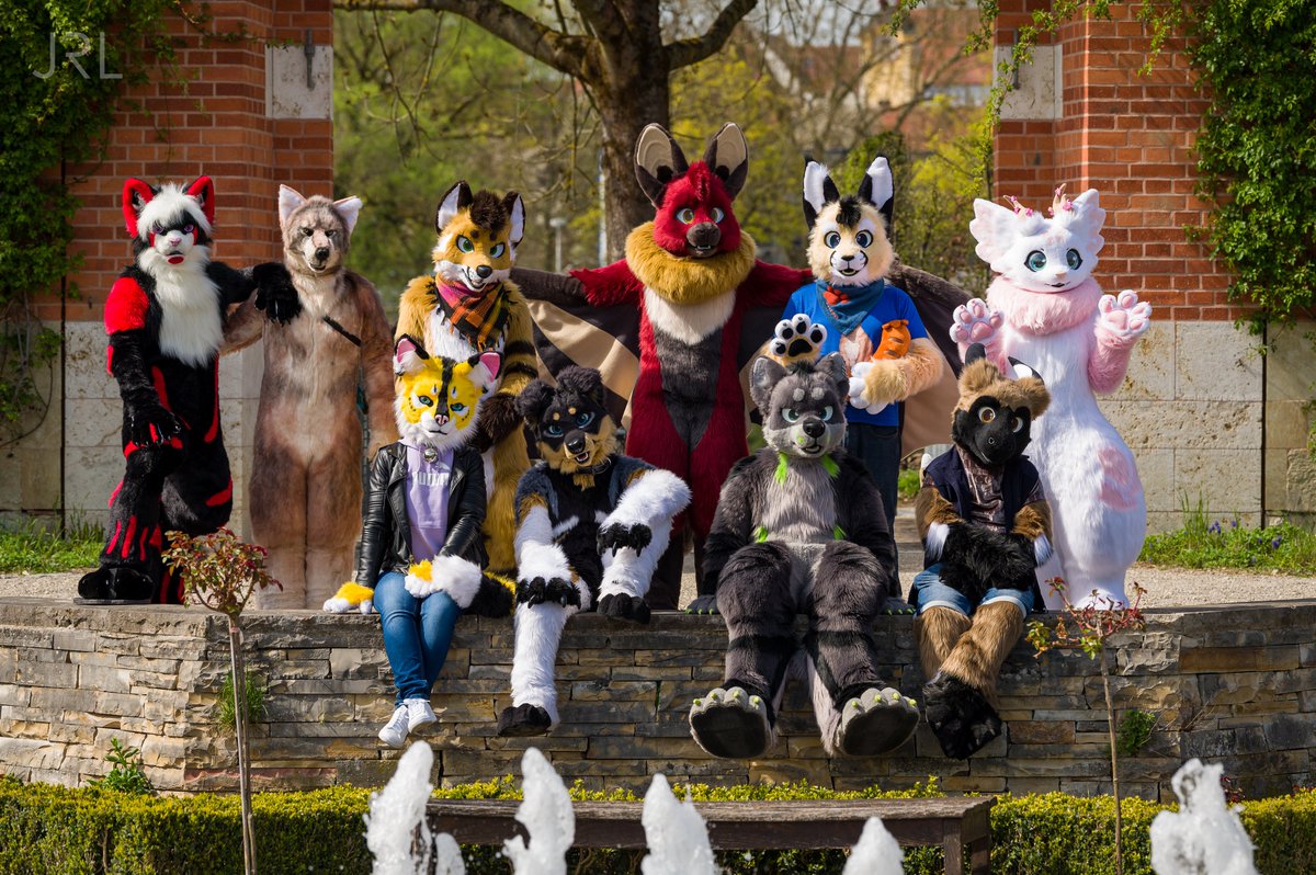 Adorable group photo from our fursuit walk in Ingolstadt in April, with many cuties like @DecylBat <a href="/DatNero/">🌵 Nero / Devilish Roo Vespa 🌵</a> <a href="/ScribbleServal/">Cianiati // scribbleserval.bsky.social</a> <a href="/wingedneko/">Winged Neko</a> <a href="/ScharasTheFolf/">ScharasTheFolf 🇩🇪 🔜 SSFD, 2Dance, EF</a> @iggi459 <a href="/Videri_Dragon/">Videri  Water-Icedragon</a> <a href="/KarrnDragon/">Karrn Dragon</a> <a href="/Zero01_cat/">Zero-01</a> and me 💜🌸
What a wonderfull day it was!!

📸<a href="/RemusFur/">Remus</a>