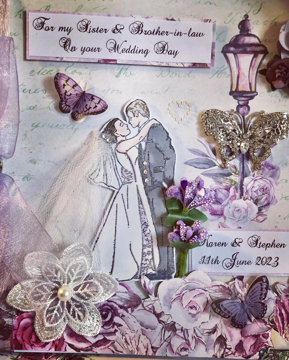 handcreationsbc's tweet photo. Wedding time💜 #handmadecards https://t.co/VoF6BtX6Bs