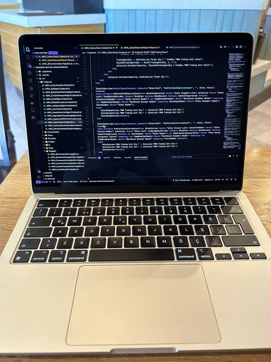 Zürich deki Starbucks dan Forum Trabzon Caribou Coffee ye kadar çok geniş bir coğrafi yelpazede kod yazmışlığım vardır 🤭
