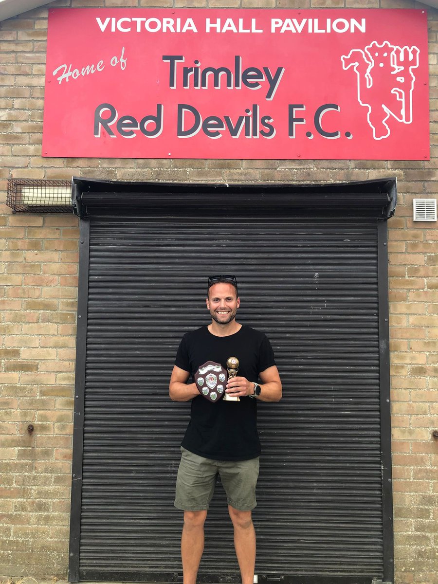 Trimley Red Devils F.C. (@trimreddevils) on Twitter photo 🏆🏆END OF SEASON AWARDS🏆🏆
1st Team Awards:
Managers Player: <a href="/samgarwood124/">Sam Garwood</a>
Players Player: <a href="/joshknight_/">JK</a>
Young Player: <a href="/Nathan_baker8/">Nathan Baker</a>
Res Team Awards:
Managers player: <a href="/AshVeitch14/">Ash Veitch</a>
Players Player: <a href="/adamhartt_/">adam</a> 🏆🏆END OF SEASON AWARDS🏆🏆
1st Team Awards:
Managers Player: <a href="/samgarwood124/">Sam Garwood</a>
Players Player: <a href="/joshknight_/">JK</a>
Young Player: <a href="/Nathan_baker8/">Nathan Baker</a>
Res Team Awards:
Managers player: <a href="/AshVeitch14/">Ash Veitch</a>
Players Player: <a href="/adamhartt_/">adam</a>