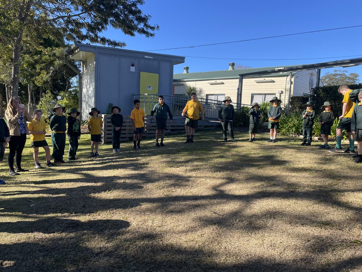 EmmaJeffery313's tweet photo. Thank you Eungai PS principal Dylan Harry for the invitation to attend the opening celebrations for NAIDOC week. 
Community ~ Culture ~ Care
Every Monday should start like this!!!!  
For Our Elders 😘 @CathyBrennan1 @lisa1muir1  
#macleayvalleynetwork https://t.co/84lQl63RPm
