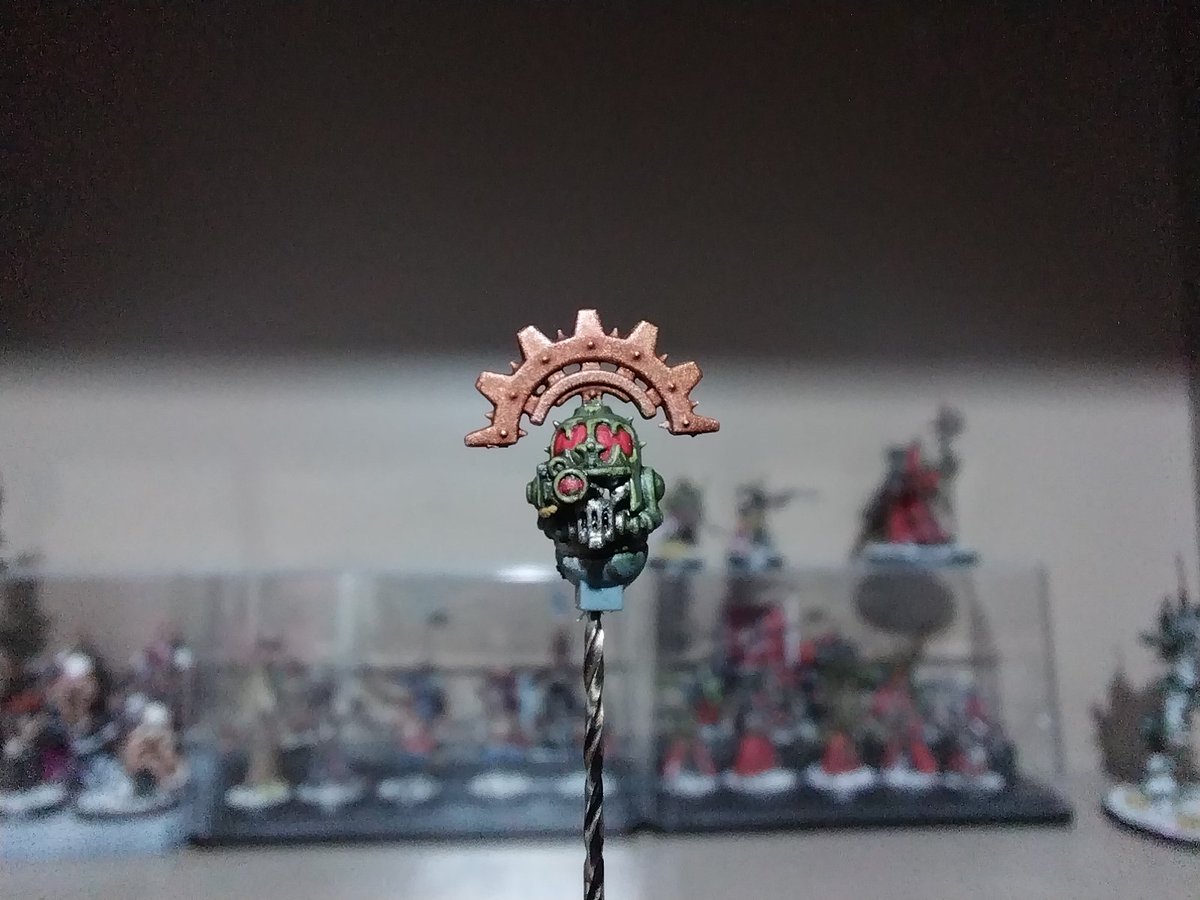 #hobbystreak day 17 wip on the head of this Skitarii Marshall