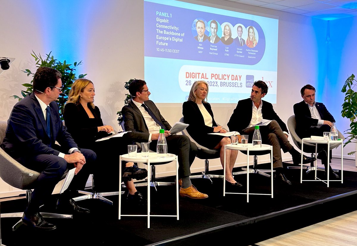 connecteuropex's tweet photo. "Digital champions: in Europe, they are the telecom operators. In the US, they are the #BigTech companies. #FairContribution is an important signal to big tech companies", @TomReynaud1789 (CEO @GroupeIliad) said #DigitalPolicyDay https://t.co/mXfcdmFCjm