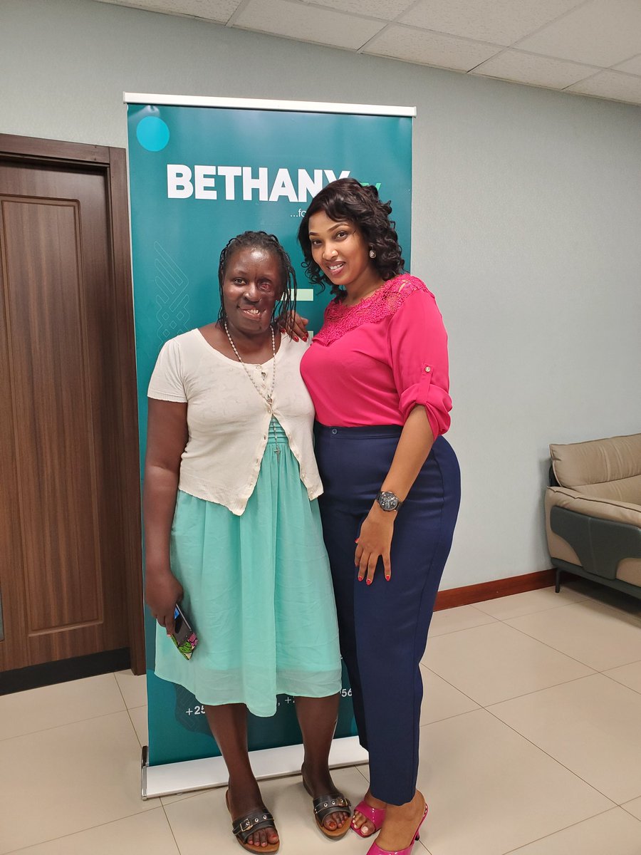 winniembabazi01's tweet photo. Let's fight stigma. Lets show some love and empathy. every one deserves to be loved just the way they are!
#Behopefulshow
@BethanyTVUganda https://t.co/N5uTZ44Z6b