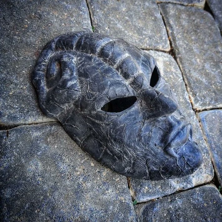 paintproquo's tweet photo. "I reject my humanity, JoJo!!"

Stone Mask from JoJo's BizzarreAdventure!!
🪨💀🧛🏻🏰

#JoJo #Jojosbizarreadventure #JoJosPhantomBlood #jojosbizzareadventure #JoJokes #jojoke #jojokimyounabouken #jojos #jojosbizarreadventurediamondisunbreakable #jojonokimyounabouken https://t.co/k6ELu7KHLD