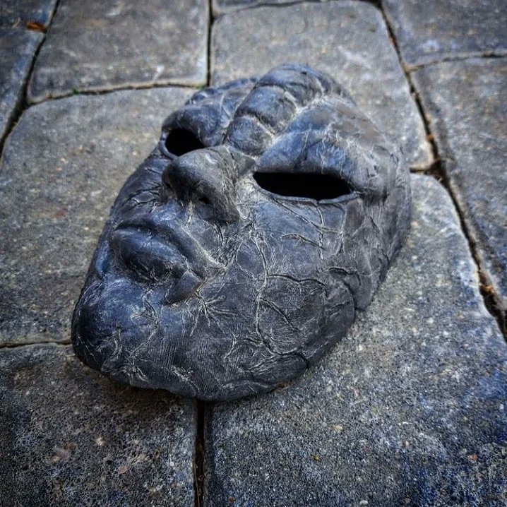 paintproquo's tweet photo. "I reject my humanity, JoJo!!"

Stone Mask from JoJo's BizzarreAdventure!!
🪨💀🧛🏻🏰

#JoJo #Jojosbizarreadventure #JoJosPhantomBlood #jojosbizzareadventure #JoJokes #jojoke #jojokimyounabouken #jojos #jojosbizarreadventurediamondisunbreakable #jojonokimyounabouken https://t.co/k6ELu7KHLD