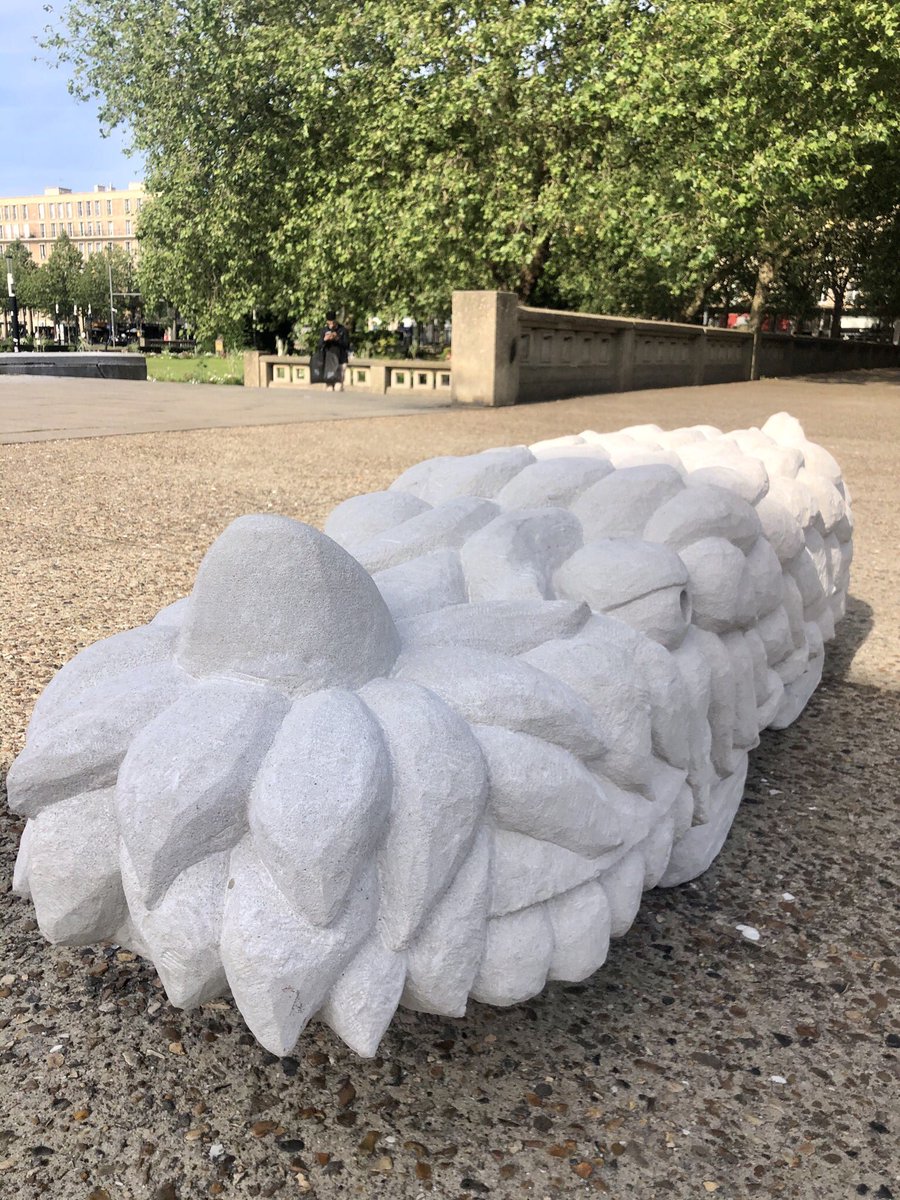 LHsansfiltre's tweet photo. Stefan Rinck 🇩🇪 - It Owl et Buffalo Croc
@UnEteauHavre 2023
Place Hôtel de Ville @LH_LeHavre @lehavreetretat 
#sculpture #totem #banc #pierre #aztec #azteque #pierre #blanche #lhqjm 
#perret #crocodile https://t.co/gTYnALTcJt
