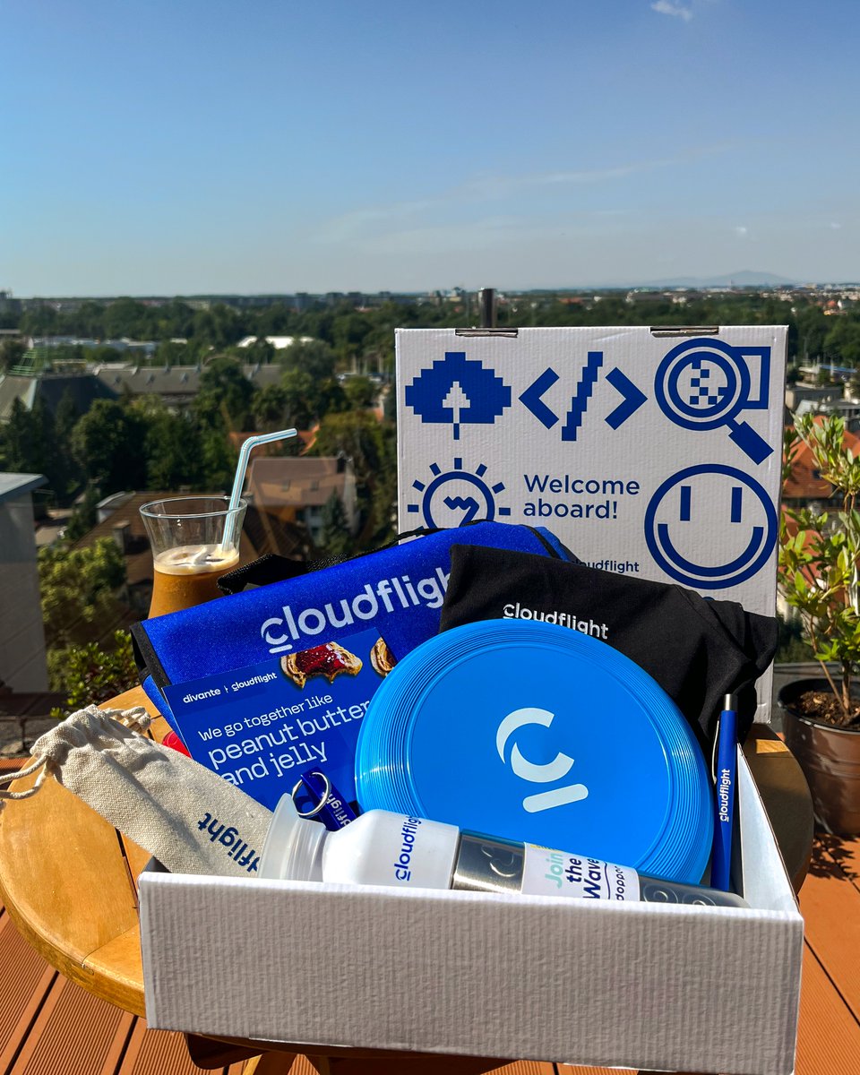 DivanteLTD's tweet photo. We are officially @Cloudflightio, and to welcome our team to the new brand, we made sure that each team member receives a proper gift pack 🎁

Ready for the warm days in the new colors of Cloudflight? 😎

#CloudflightPoland #CompanyMerger #JointCompany #WelcomeToTheTeam https://t.co/fJ4RlTCr8S