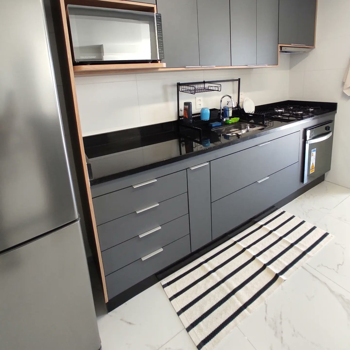 DecorataMoveis's tweet photo. Combinando o madeirado Itapuã e o cinza Manhattan, o projeto moderno da Silvia e do Julio ficou incrível.

📱Whatsapp 13-97414-4154

🖥 https://t.co/d0rOCgXAC1

#decorata #moveisplanejados #decoração #interiores #praiagrande #santos #baixadasantista #arquitetura #design https://t.co/ENHBd6Fjpp