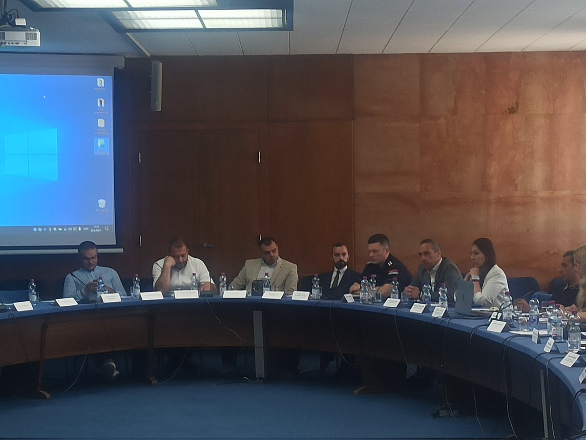 "Улога медија у превенцији злоупотребе  дрогa -креирање јавног мњења" - Младен Мијатовић, новинар.