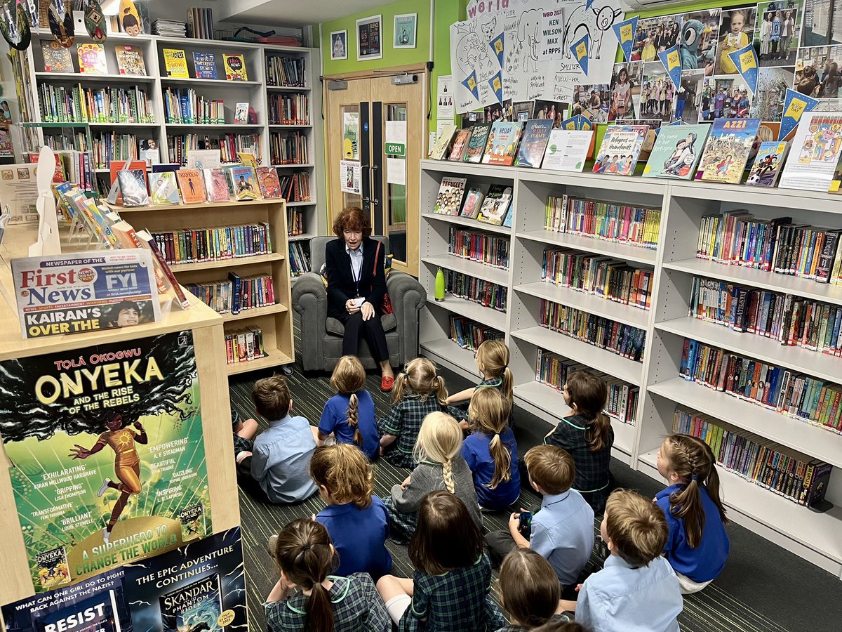 RPPS_Library's tweet image. Mrs Blair is back today for storytelling! The Lower School @RPPSlondon are utterly captivated right now with tales about fairies and magical cottages in the woods in @RPPS_Library

#LibraryMagic #WeLoveStories #storytelling