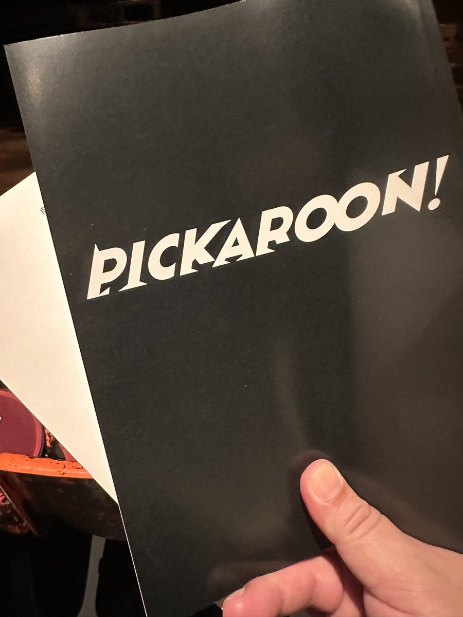 beer414's tweet photo. 今日の現場!
待ちに待った #劇団壱劇屋東京支部
#PICKAROON
現場案内にコバーン、物販に日置さん、ロビー案内に西分さん…そして劇場に入ると「PICKROON!悪と呼ばれようと…」というあのテーマ曲が…ドキドキしてMAX https://t.co/iiB1DGv9c4