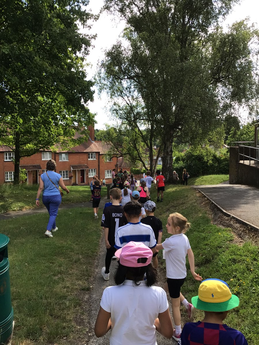 CSGSchool's tweet photo. We enjoyed our sponsored walk this morning around the village!
#fun#tiring#energy https://t.co/CdXbxAjFtr