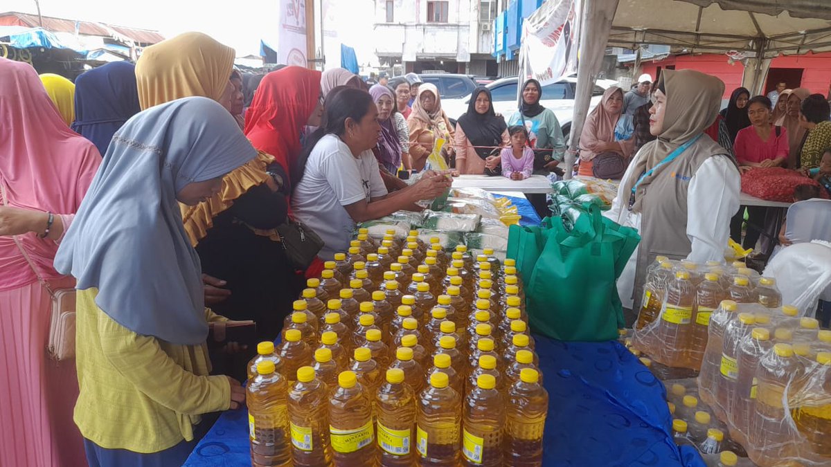 Dinas Ketahanan Pangan Provinsi Maluku berpartisipasi dalam Gerakan Pangan Murah Serentak Nasional di Pasar Batu Merah Ambon. Senin, 26 Juni 2023

#GPMserentak 
#panganmurah
#pangankuatindonesiaberdaulat #gerakanpanganmurah 
#MalukuJaya