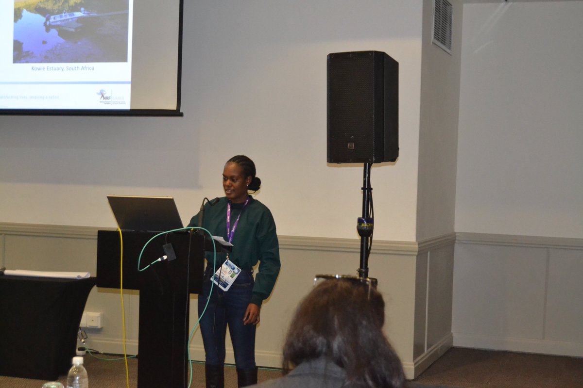 At the <a href="/SASAqS_society/">Southern African Society of Aquatic Scientists</a> 2023 Congress, <a href="/NRF_SAIAB/">SAIAB</a> PhD research student, <a href="/DmMukhari/">Dinah Mukhari</a> talking about the use of acoustic telemetry and otolith microchemistry to study the life history and migration history of flathead mullet, (Mugil cephalus). 
<a href="/ATAP_ZA/">Acoustic Tracking Array Platform</a> <a href="/RhodesResearch/">RhodesResearch</a>