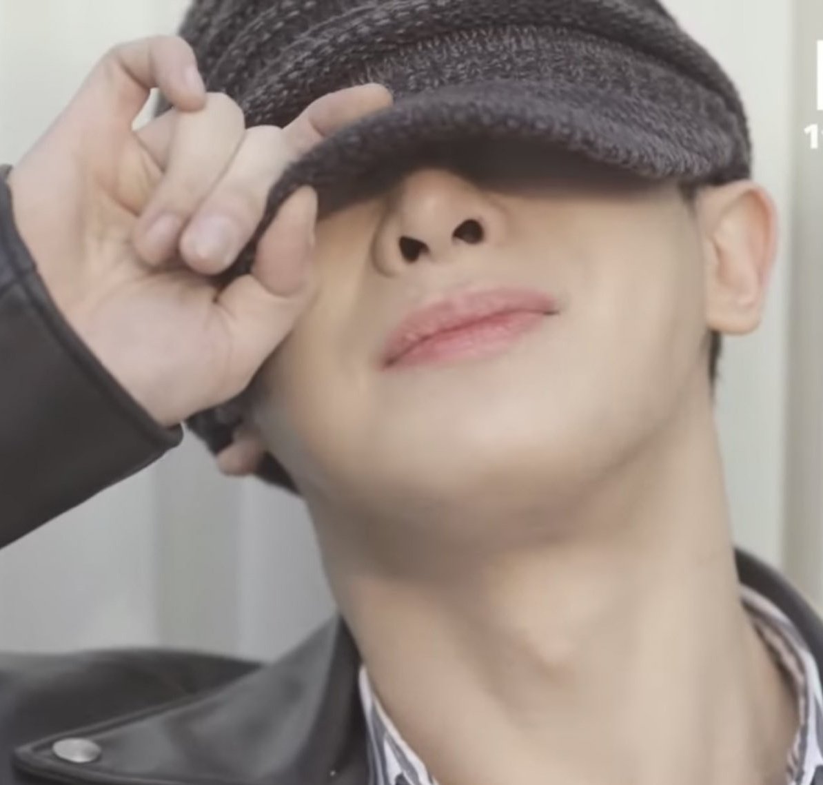 bubble_monstax's tweet image. [230626] Hyungwon Bubble Chat #형원

🐢: [Live]

Pls not the wonho meme 😭