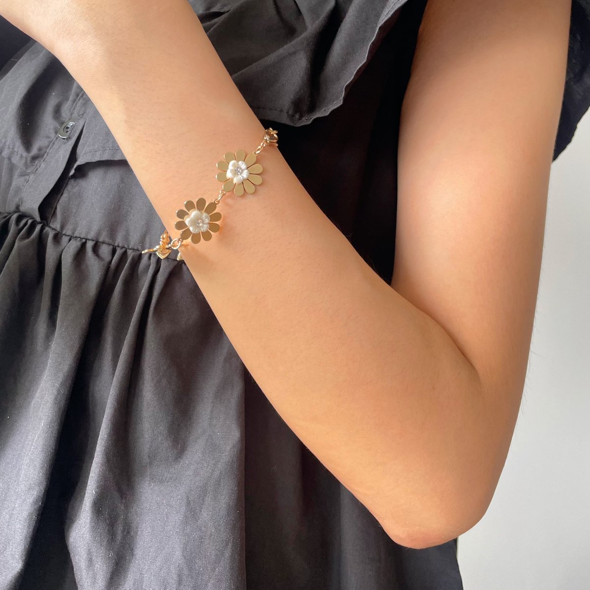 Kiti Jewelry tweet media