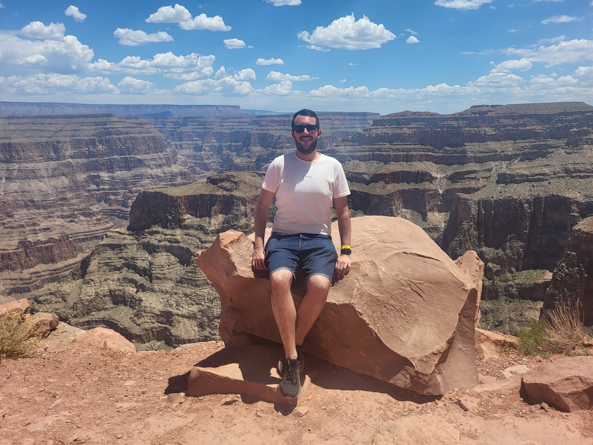 juanfranbp4's tweet photo. Y en lo personal? Sueños de niño cumplidos 😍:
✅ Vivir en California
✅ Descubrir San Diego (La Jolla, Balboa, PB...). Sus playas, cliffs e increíbles atardeceres.
✅ Ver a los Lakers
✅ Vivir una F4 NCAA
✅ Conocer Los Ángeles
✅ Visitar el Gran Cañón
✅ Disfrutar Las Vegas
... https://t.co/no0hRfUbv0