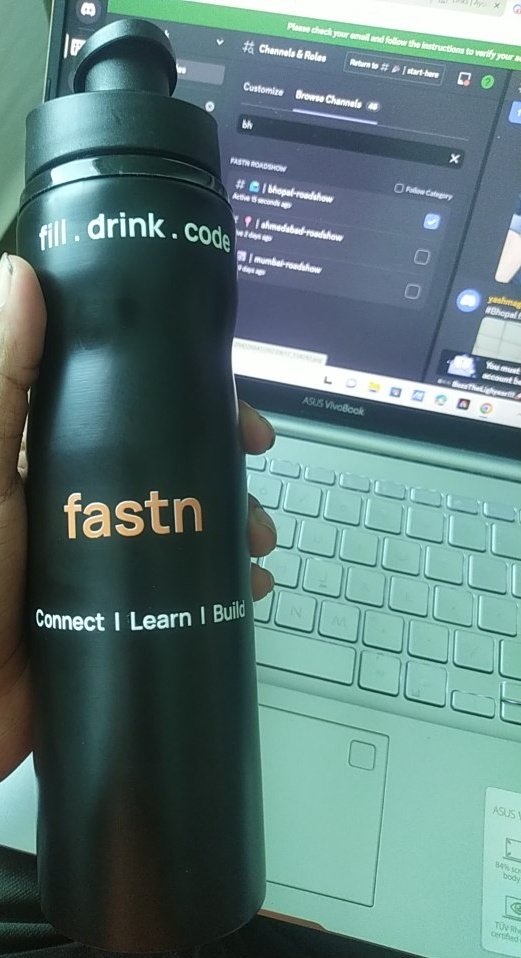 suraj_sharma14's tweet photo. Officially swag hunter nowโจ๐๐ @fastn_stack
#fastn #fastnRoadshow #fastnLucknow #fastnCurious #Lucknow https://t.co/9QwtFMLHpO