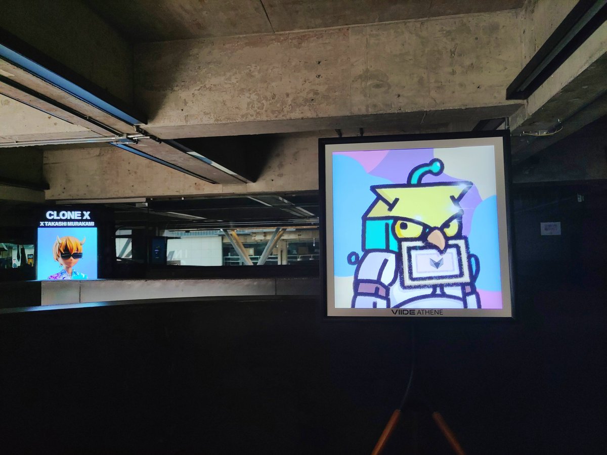 OddOwlClub's tweet photo. 🎧Big shoutout to @SmokeyDougie & @zalienverse for throwin' down an epic event! You guys rocked it!
VIIDE is totally vibin' with that non-fungible energy.
Let's party all night long!🥂
#NFTs #NFTartist #VIIDE #Metaverse https://t.co/XndJoO0tLJ