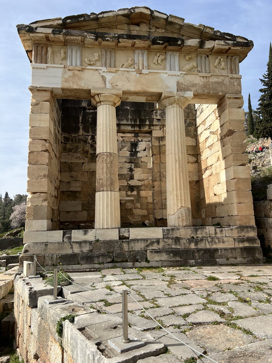 Wrote an article this weekend called The Oracle and The Influencer about our trip to Delphi - cross fingers it gets picked up for publishing 🏛️