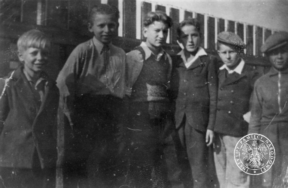 Wildraar 🦊🐯🐵 on Twitter "RT ipngovpl_eng OTD in 1944 in Rembertów